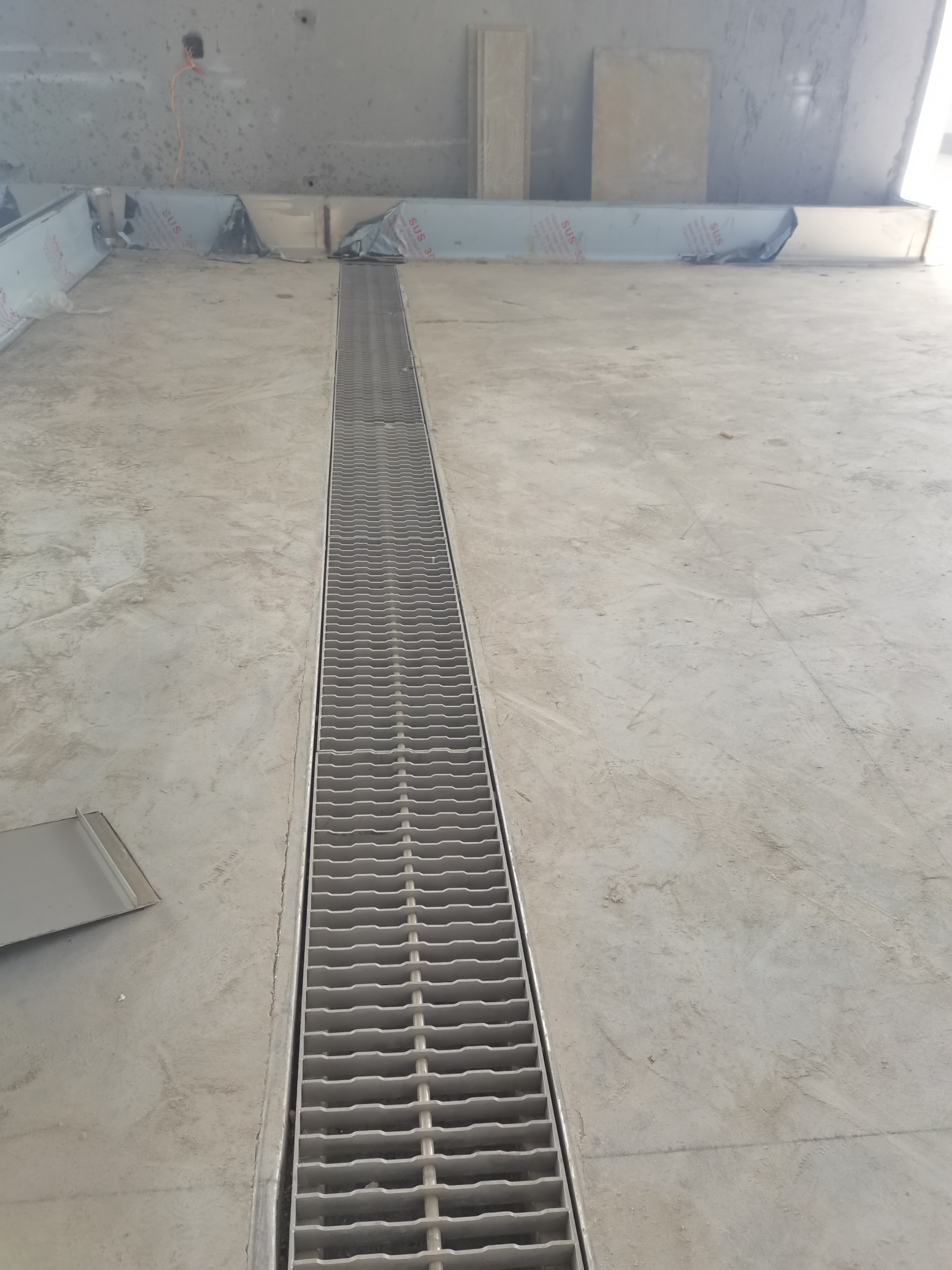 不锈钢排水系统：屠宰场食品安全与环保运营的核心保障